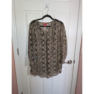 Mix and co sheer 3x snake print blouse